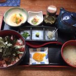 日南線 南郷駅から徒歩すぐ「三代目まんりょう」でランチ