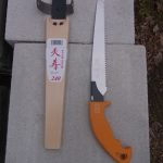 ガーデニング初心者の剪定用のこぎりレビュー 切れ味良好 藤本産商の天寿